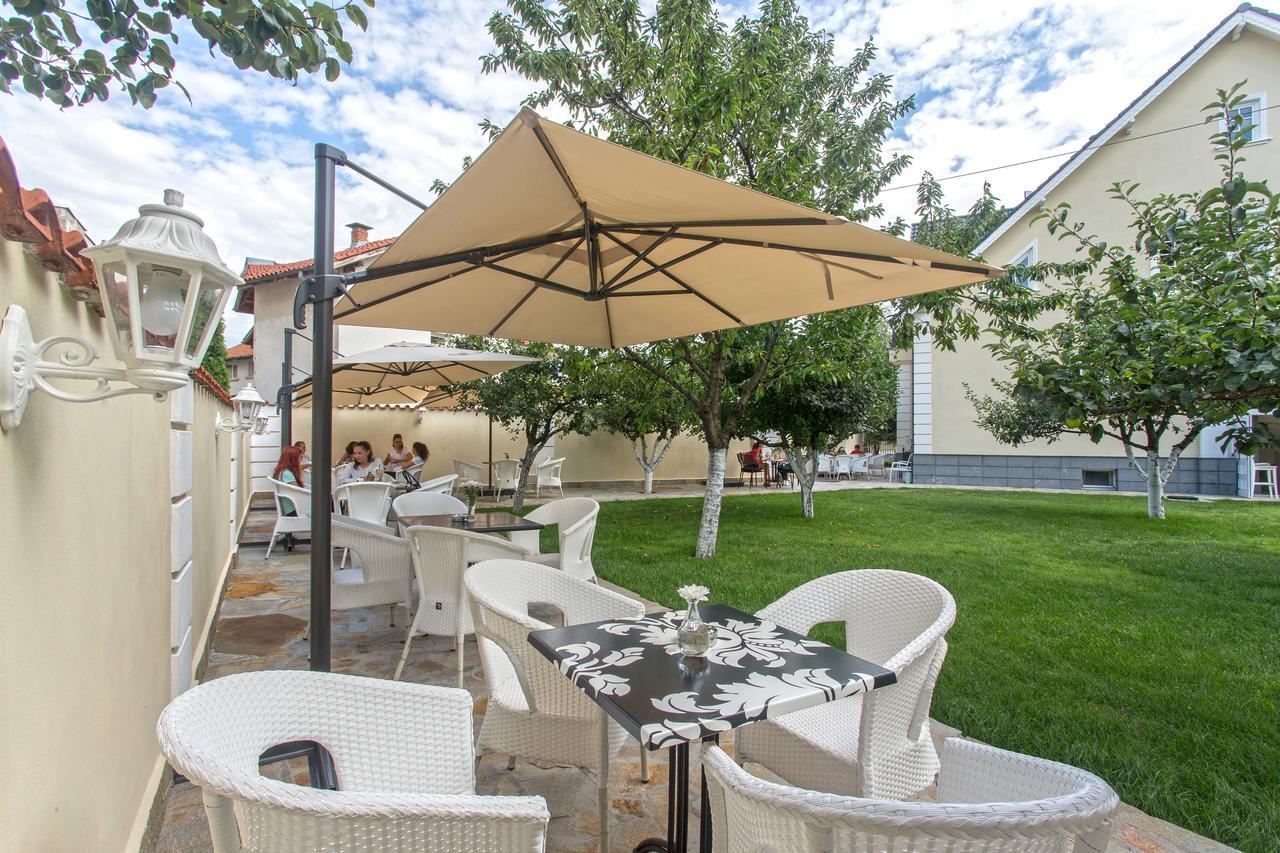 Green Hill Guest House Berkovitsa Dış mekan fotoğraf